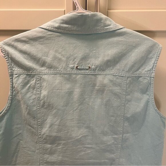 Vintage TRADITION Country Collection Light Blue Sleeveless Button Down Shirt - Picture 9 of 10